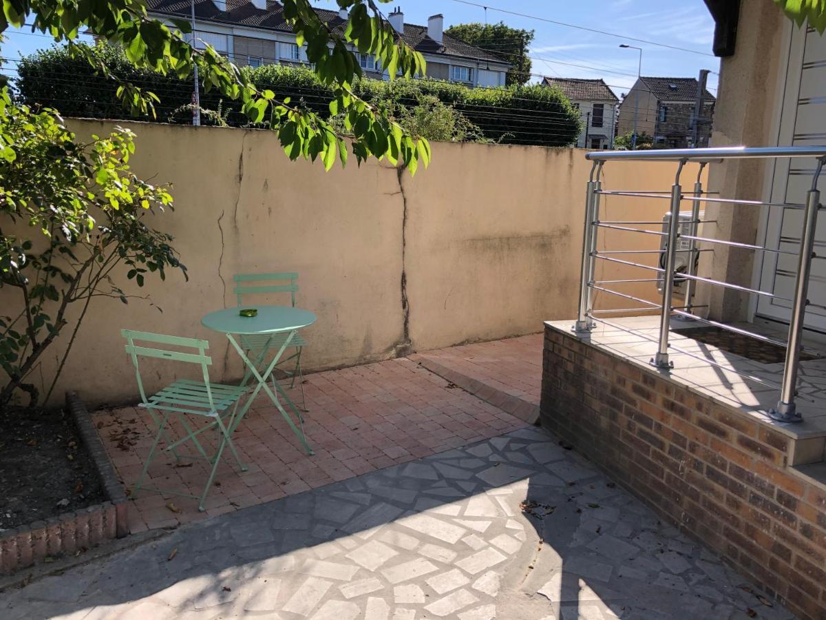Alloappartmeuble_L'Emeraude Houilles Exteriör bild