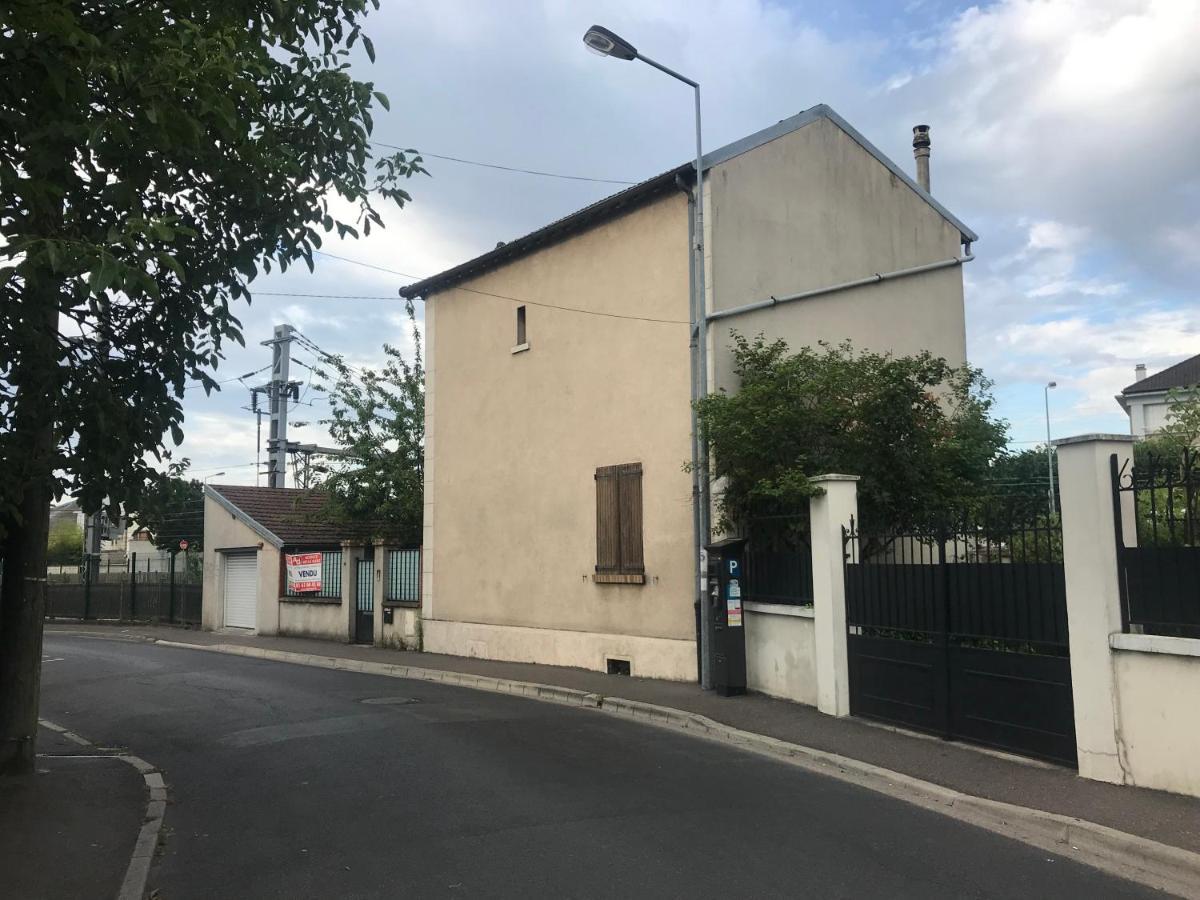 Alloappartmeuble_L'Emeraude Houilles Exteriör bild